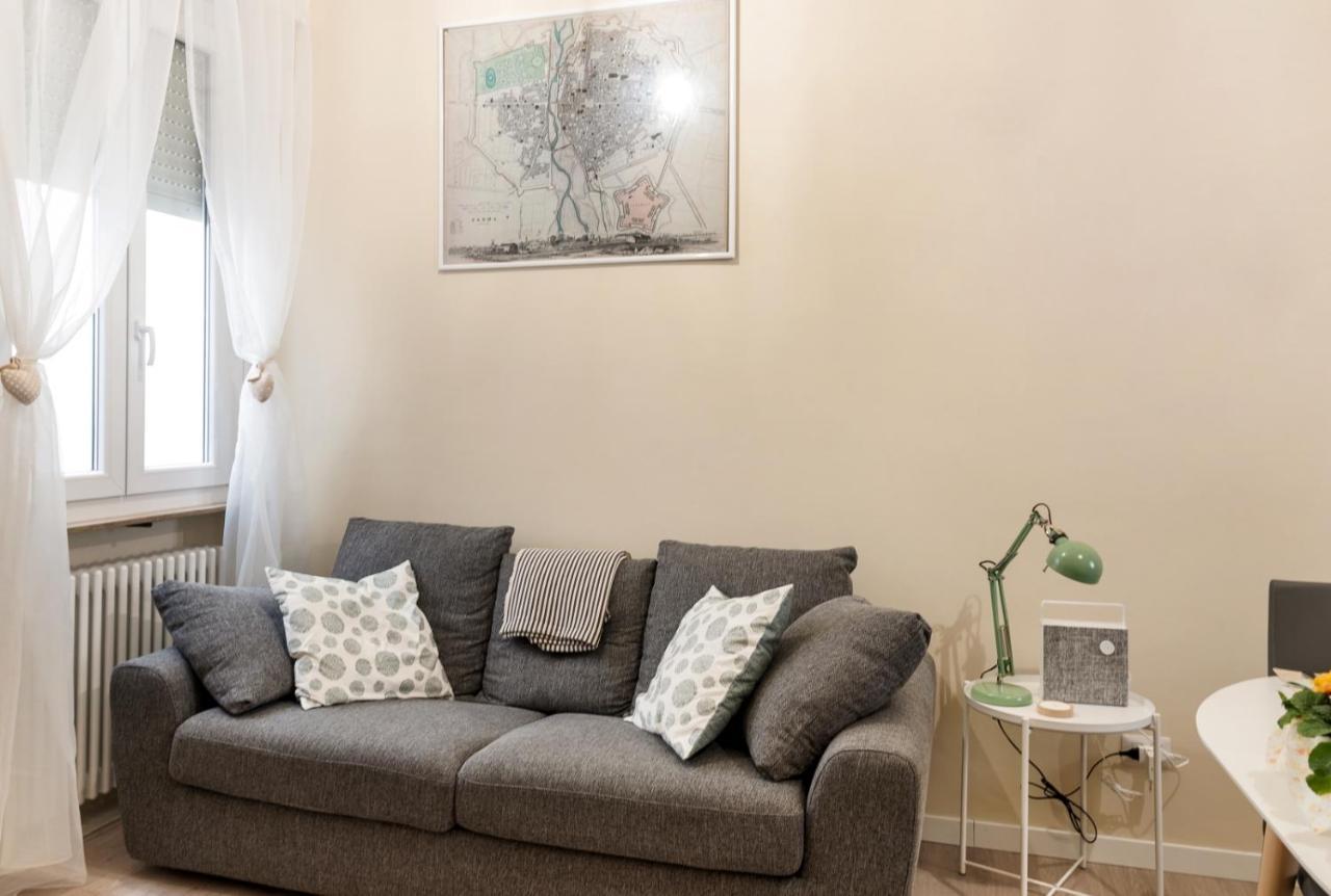 Parma Azeglio Apartment Bagian luar foto