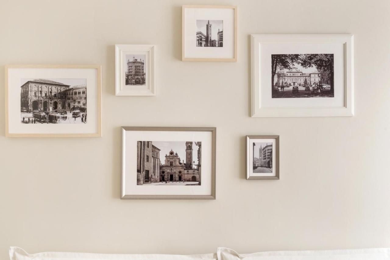 Parma Azeglio Apartment Bagian luar foto